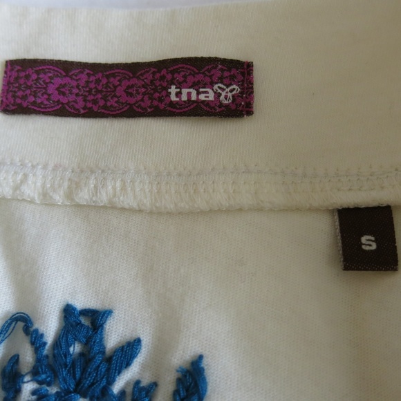 TNA Aritzia Embroidered Braided Long Sleeve Tunic Top Blouse - Size Small - Picture 7 of 8